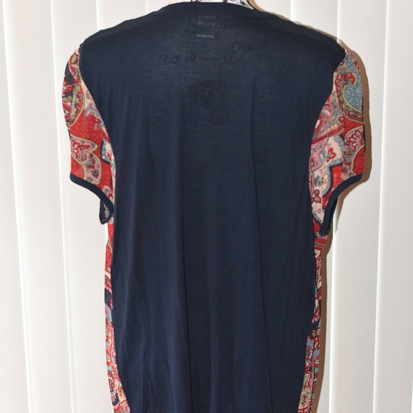 Tunic - Picture 3 of 3